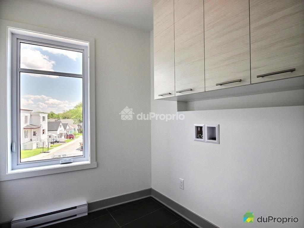 3335 LAVAL L�VESQUE OUEST LOCATION APRES SINISTRE
