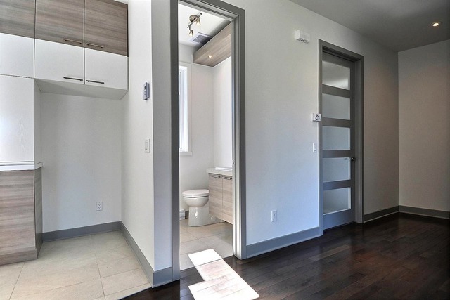 3335 LAVAL L�VESQUE OUEST LOCATION APRES SINISTRE