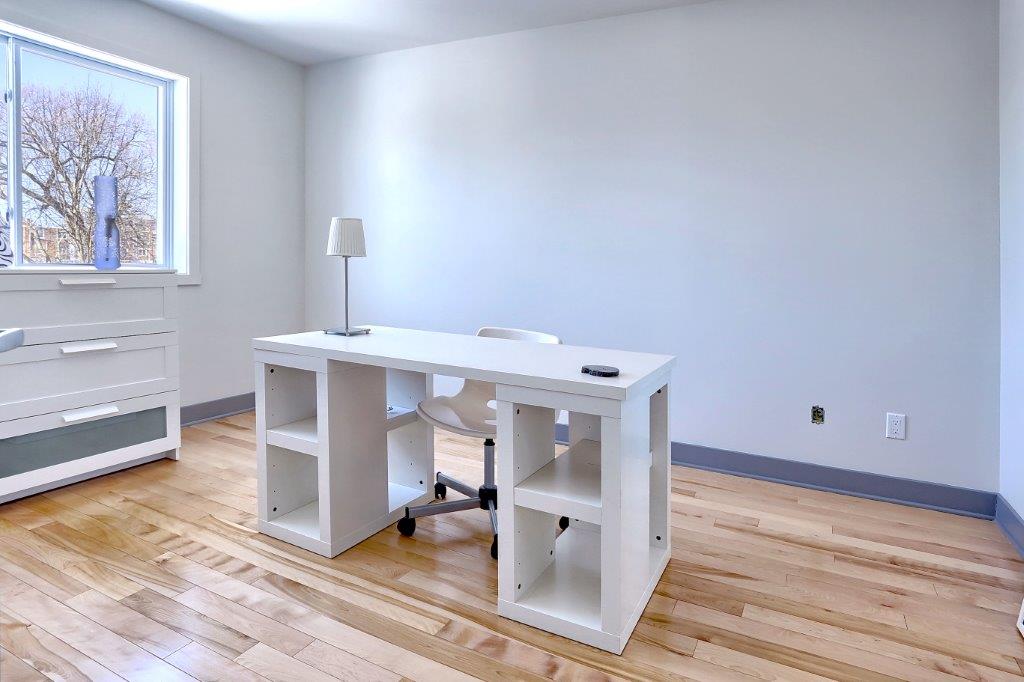 3345 LAVAL L�VESQUE OUEST LOCATION APRES SINISTRE