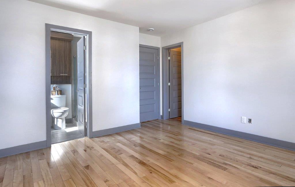 3345 LAVAL L�VESQUE OUEST LOCATION APRES SINISTRE