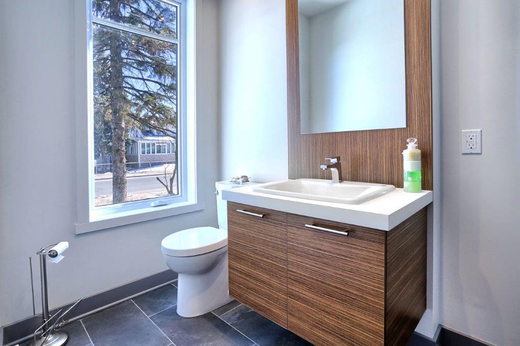 3345 LAVAL L�VESQUE OUEST LOCATION APRES SINISTRE