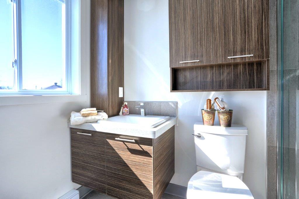 3345 LAVAL L�VESQUE OUEST LOCATION APRES SINISTRE