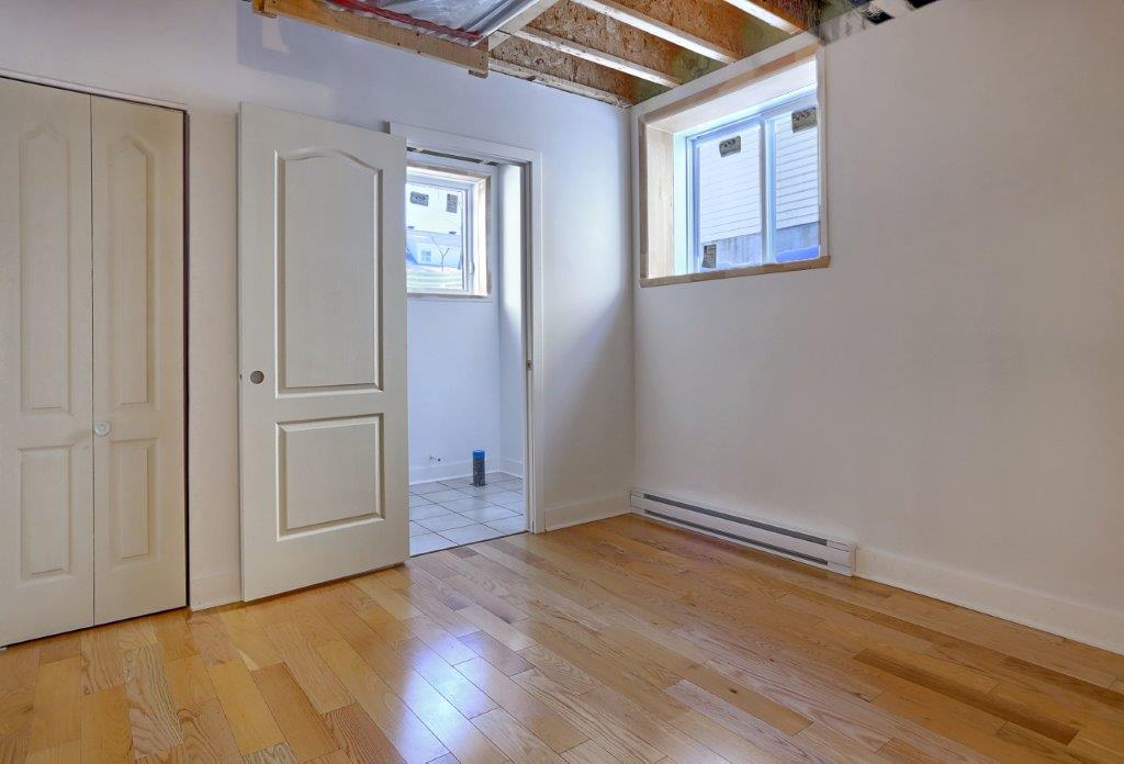 3345 LAVAL L�VESQUE OUEST LOCATION APRES SINISTRE