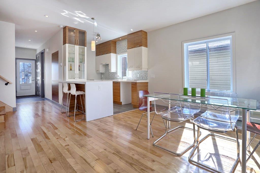 3345 LAVAL L�VESQUE OUEST LOCATION APRES SINISTRE