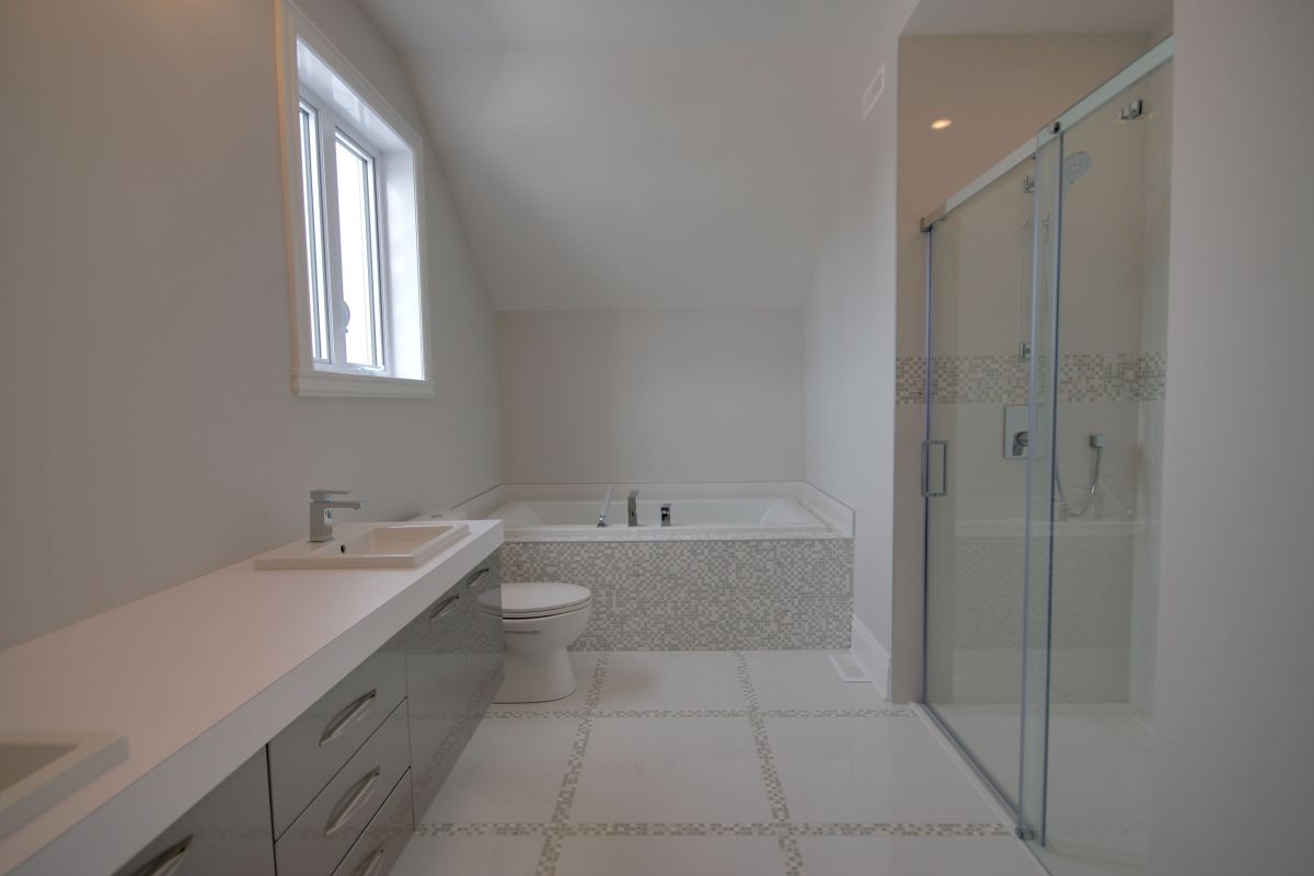 100 GWENDOLINE LOCATION APRES SINISTRE INTERIEUR