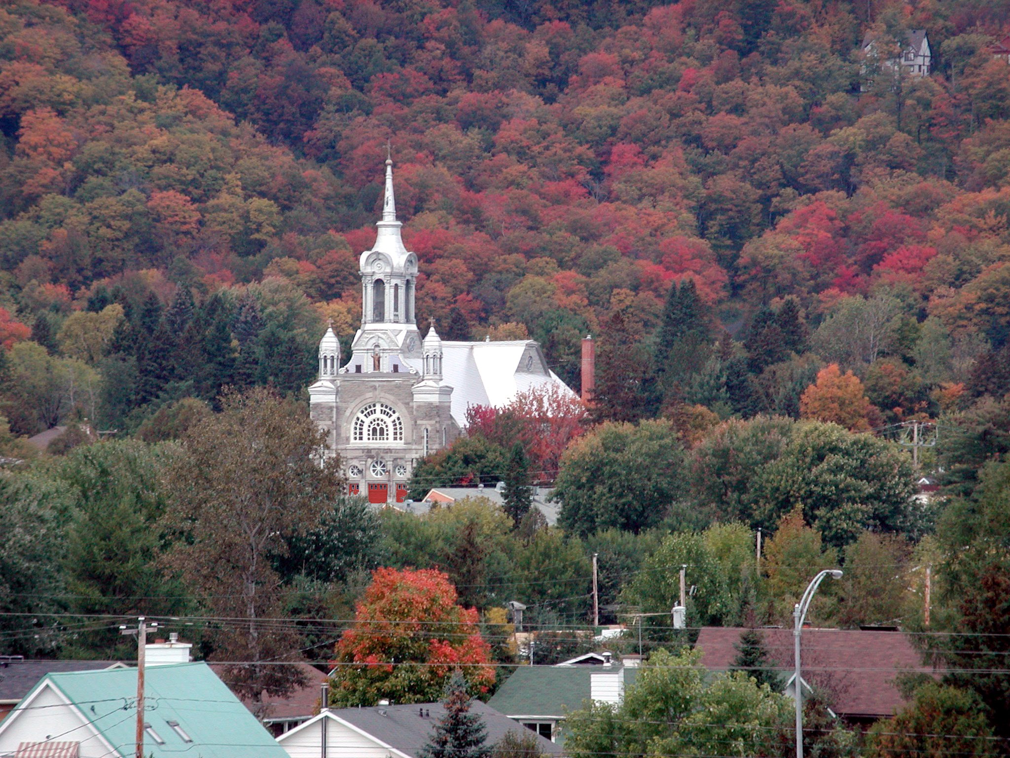 village saint sauveur